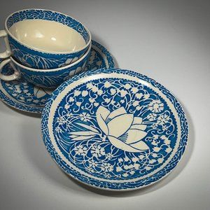 copy of Vintage "Vernon Kilns" Hawaiian Flower Teacups and Saucers